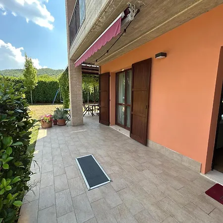Casa de Férias With Pool And Garden *