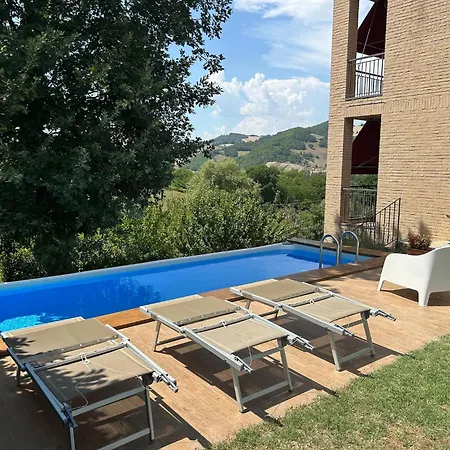 Сasa de vacaciones With Pool And Garden